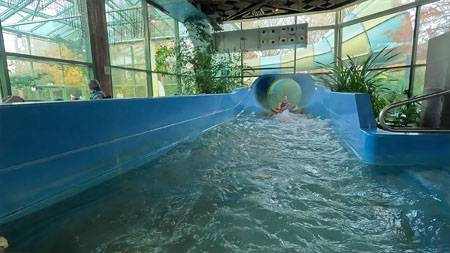 Turbo Twister tire slide in the Aqua Mundo of Center Parcs De Eemhof